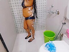 Bath -2 My Step-sister Bath Show Video Caling Sex With My Friend Hindi Me