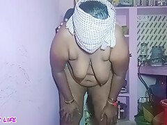 Tamil Girl Having Rough Sex With Gas Cylinder Delivery Man