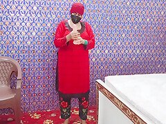 Sexy Indian Chubby Fucking Pussy By Huge Dildo